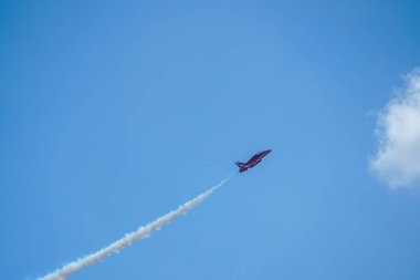 Miramar Hava Gösterisi sırasında Kraliyet Hava Kuvvetleri Aerobatik Takım Okları