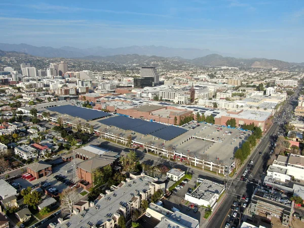 Vista aérea del centro de Glendale, ciudad de Los Ángeles —  Fotos de Stock