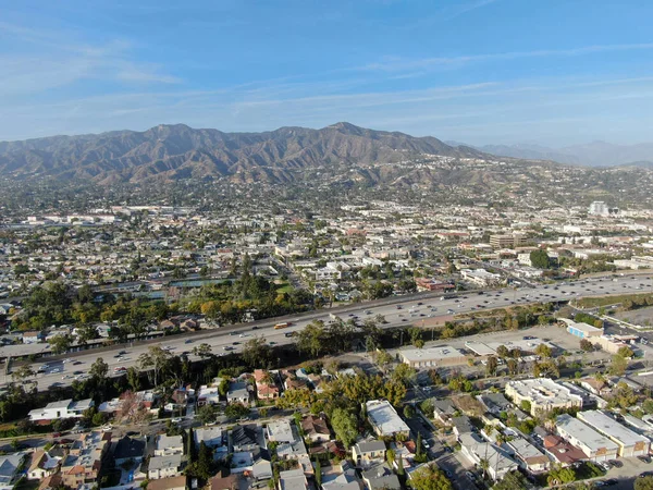 Vue aérienne du centre-ville de Glendale, ville de Los Angeles — Photo
