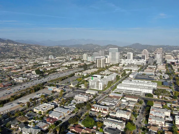 洛杉矶Glendale市中心的空中景观 — 图库照片