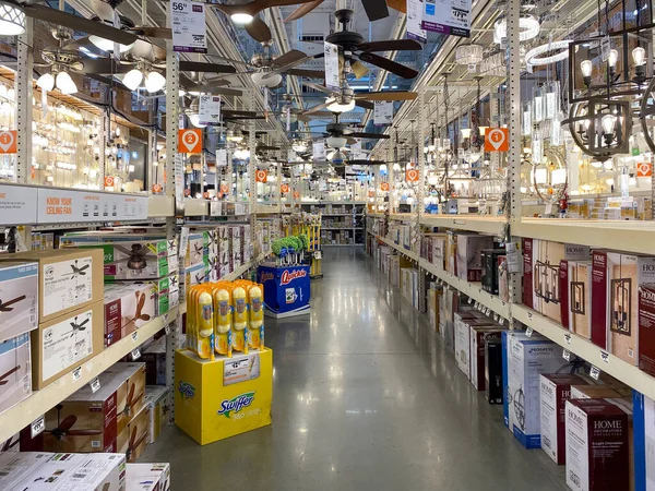 The Home Depot store department section aisles. Light section — Stock Photo, Image