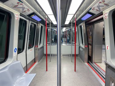 Covid 19 karantinasından dolayı boş Pekin Havaalanı 3 terminali