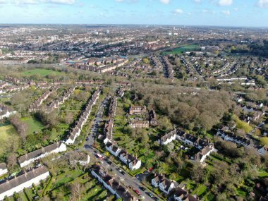 Hampstead Garden Banliyösünün havadan görünüşü, Londra 'nın yüksek bir banliyösü..