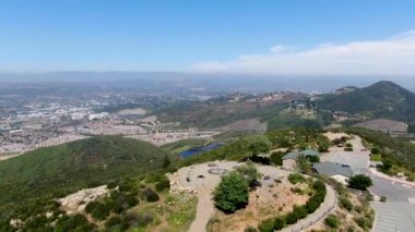 San Marcos 'taki Double Peak Park' ın havadan görüntüsü