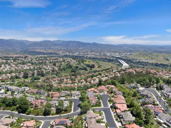 Aerial view of master-planned private communities with big villas with swimming pool, Mission Viejo. — Stock Photo, Image