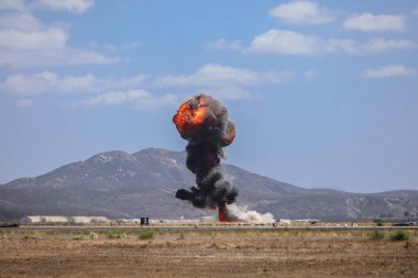 ABD Ordusu Hava Kuvvetleri 'nin hava gösterisi festivali helikopteriyle Miramar' da gösteri