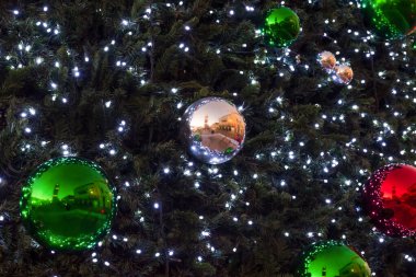 Eski Jaffa 'da Noel balosu ağacı - Tel Aviv, İsrail
