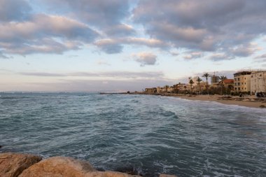 İsrail, Hayfa 'da Akdeniz maliyeti