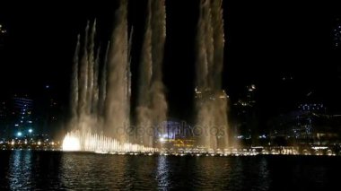 Gece güzel Dubai Çeşmesi