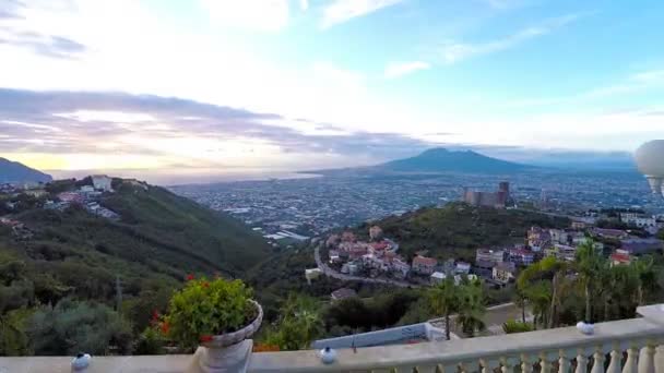 Aerial view to Pompei valley, gulf of Naples and Mount Vesuvius — Stock Video