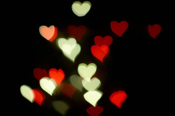 Forme de coeur bokeh de fond de lampadaire, fond de coeur amour — Photo