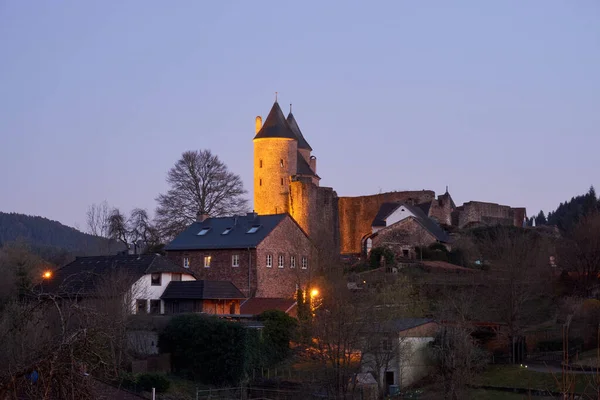 Bertradaburg Muerlenbach Alemania Fotografiado Primavera Por Noche — Foto de Stock