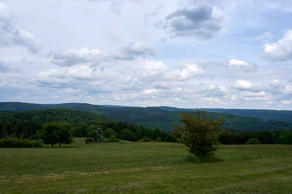 Panoramiczne Zdjęcie Krajobrazu Vulkaneifel Niemcy — Zdjęcie stockowe