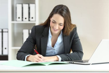 Executive Office belge imzalama