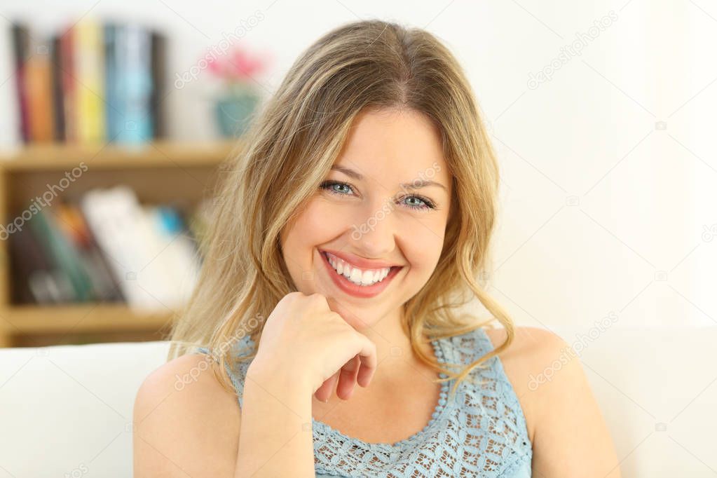 Beauty woman smiling looking at camera