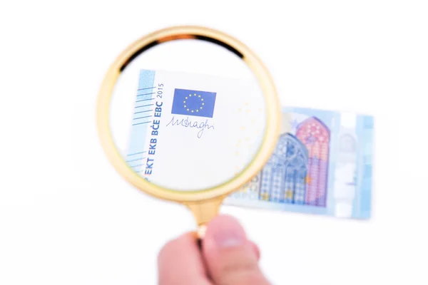Tewnty Euro olan büyüteç