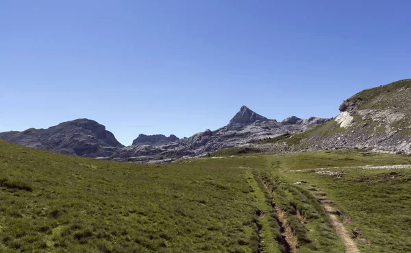 The stone peak — Stock Photo, Image