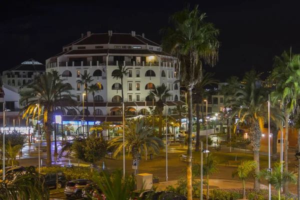 Stad bij nacht — Stockfoto