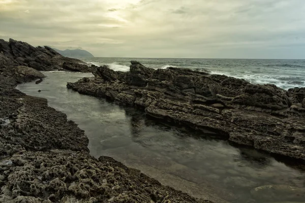 The rocky coast — Stock Photo, Image