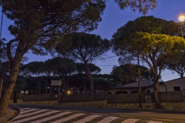 girona sahil yolundaki