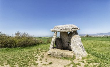 Bask Ülkesi içinde antik dolmen