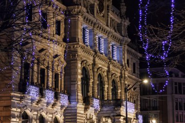 bilbao de eski binanın cephe