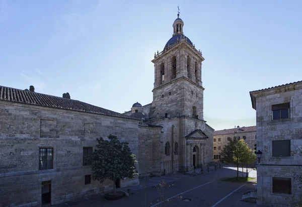 Церковь Городе Ciudad Rodrigo — стоковое фото