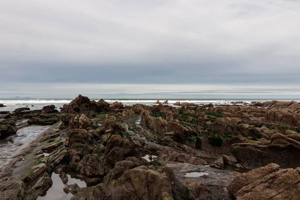 Stenig Strand Baskien — Stockfoto