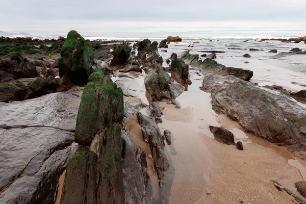 Stenig Strand Baskien — Stockfoto