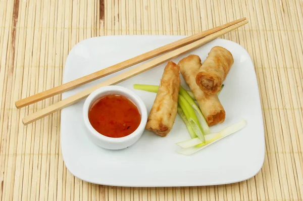 Deliciosos rollos de primavera — Foto de Stock