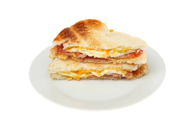 Sandwich aux œufs frits et au bacon — Photo