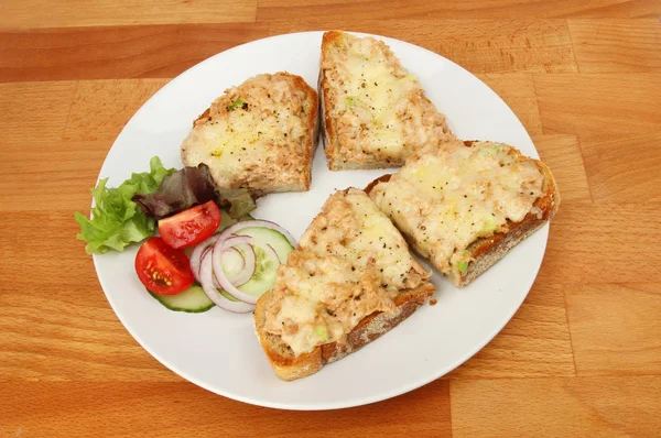 Tuna melts on a table — Stock Photo, Image