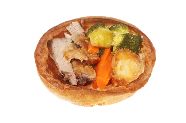 Roast dinner in a Yorkshire pudding — Stock Photo, Image