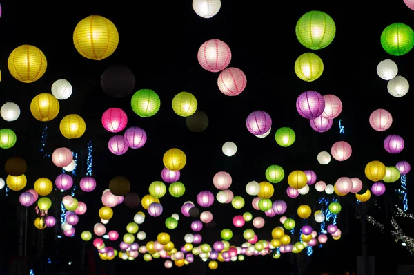 Lampada a lanterna colorata — Foto Stock
