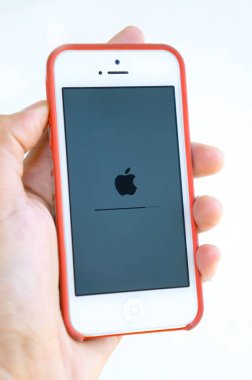 Apple iphone üzerinde IOS güncelleme