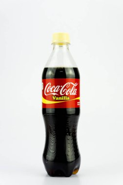 Coca Cola beyaz izole. 