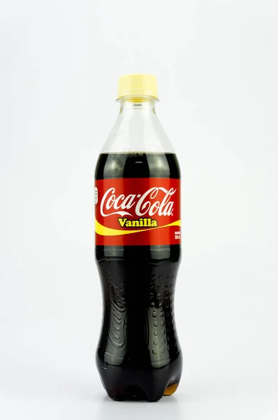 Coca Cola elszigetelt fehér. — Stock Fotó