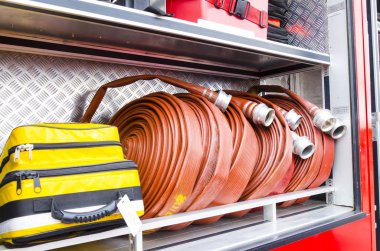 İtfaiyeci ağır ekipman