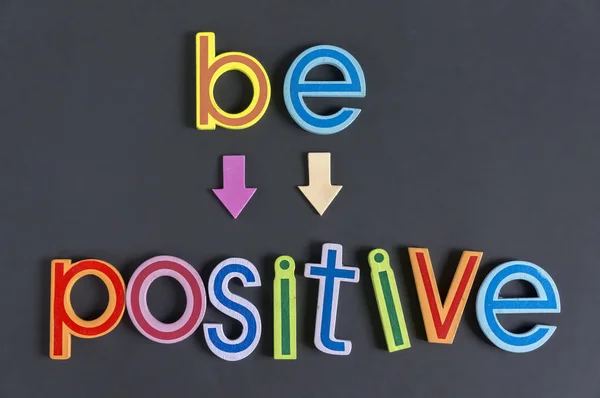 Positiv sein, nicht negativ — Stockfoto