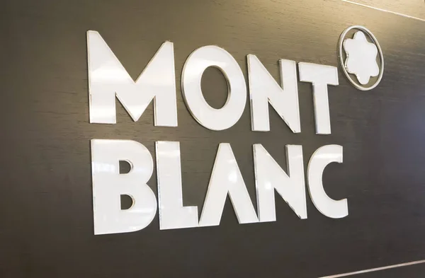 Επιγραφές καταστήματος Mont Blanc International Gmbh — Φωτογραφία Αρχείου