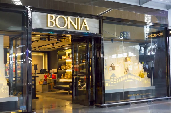 Bonia sklep na 3 stycznia 2017 r. w międzynarodowego lotniska w Kuala Lumpur (Klia) — Zdjęcie stockowe