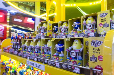 M ve M's çikolata şekerleme