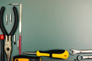 Marangozluk ve el aletleri bir dizi.