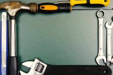 Marangozluk ve el aletleri bir dizi.