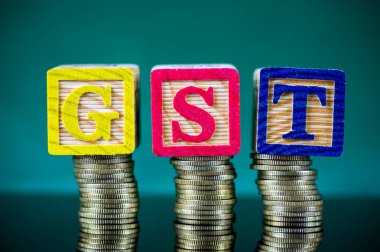Sikke yığını - Gst alfabe düzeni (iyi ve hizmet vergisi ile ekonomi kavramı).