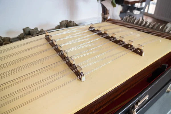 Dulcimer tailandês de madeira instrumento musical tradicional — Fotografia de Stock