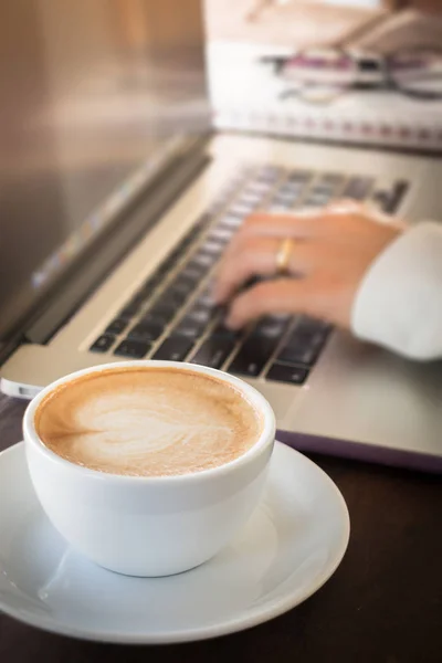 Work table of simply business woman — Stock Photo, Image