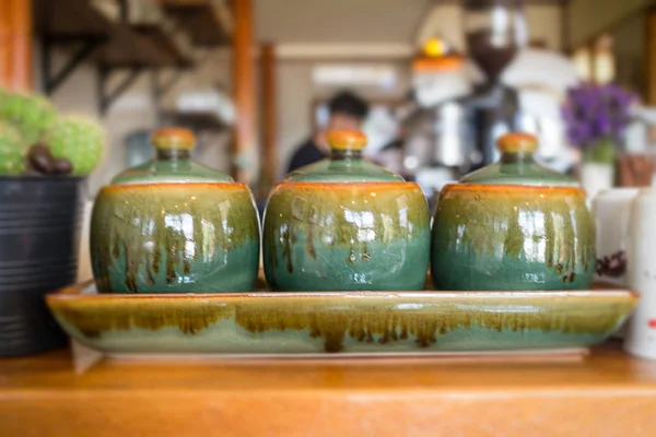 Groupe de tasses en céramique d'argile — Photo