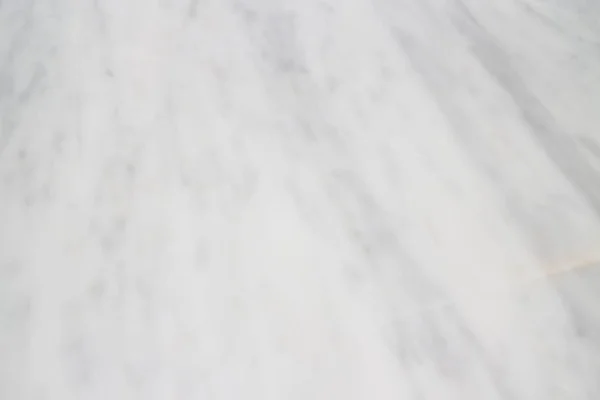 Schöner und sauberer weißer Schimmeltisch — Stockfoto
