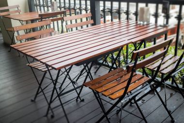 ahşap Katlanır Masa ve sandalyeler